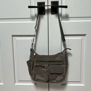 Baggallini Modern Everywhere Bagg in Sterling Shimmer